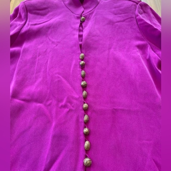 Nwt Dana Buchman Vintage Fuschia Gold Brass Button Down 100% Silk Jacket Size 6 - Picture 3 of 5